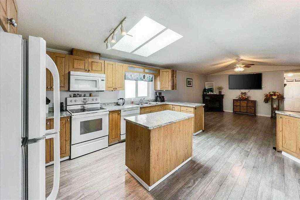 MLS® A2231555 - 268 Harpe Way  in Timberlea Fort McMurray, Residential