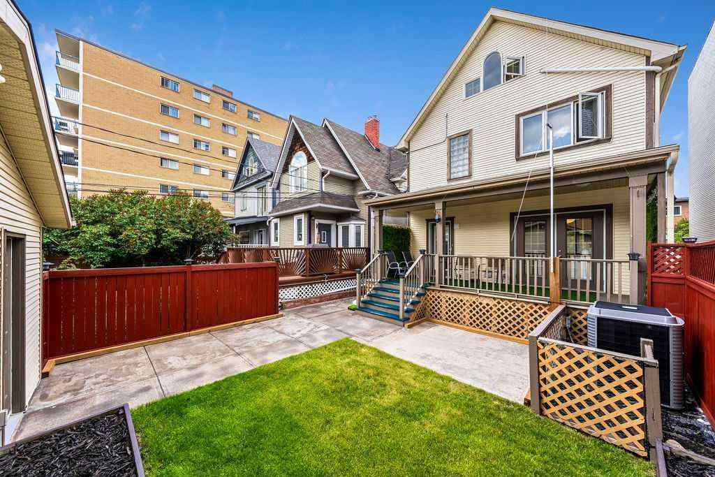 MLS® A2231561 - 1027 13 Avenue SW in Beltline Calgary, Residential