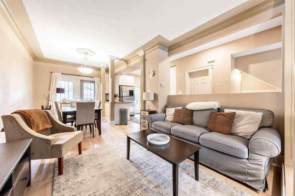 MLS® A2231561 - 1027 13 Avenue SW in Beltline Calgary, Residential