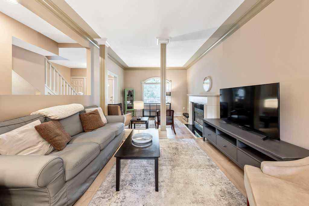 MLS® A2231561 - 1027 13 Avenue SW in Beltline Calgary, Residential