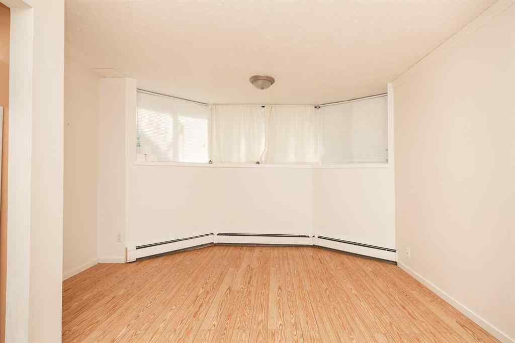 MLS® A2231607 - Unit #1-5 622 10 Street S in London Road Lethbridge, Multi-Family