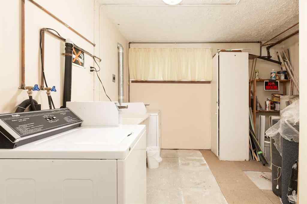 MLS® A2231607 - Unit #1-5 622 10 Street S in London Road Lethbridge, Multi-Family