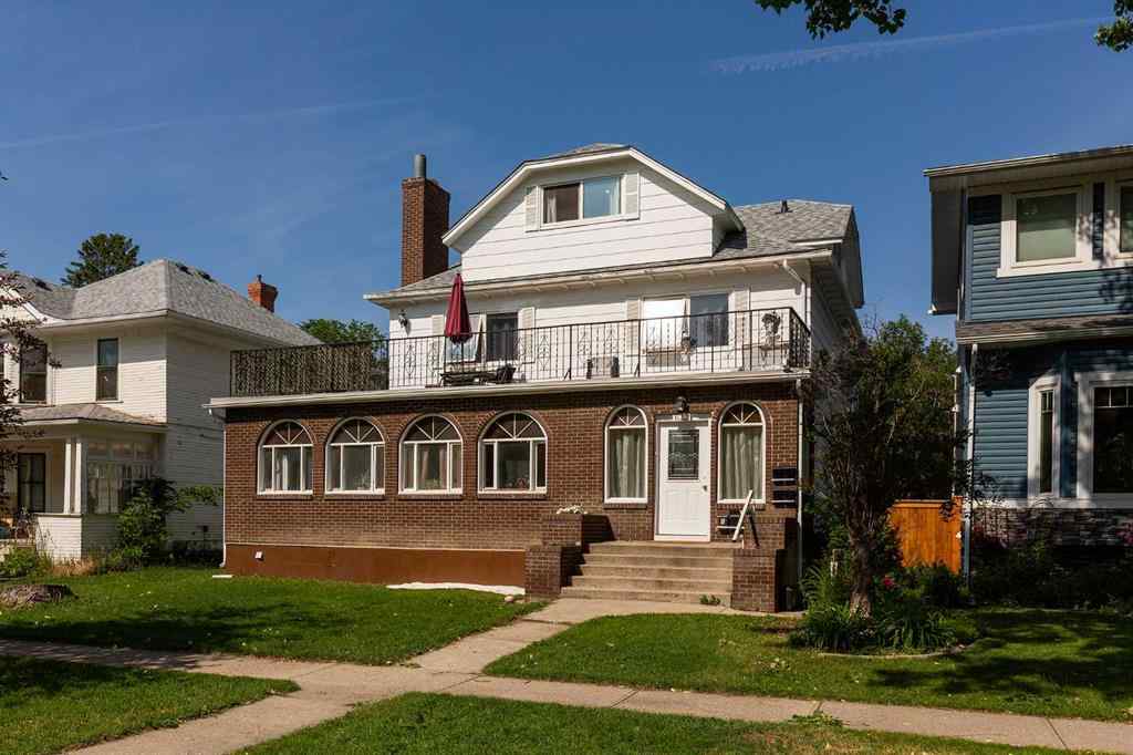 MLS® A2231607 - Unit #1-5 622 10 Street S in London Road Lethbridge, Multi-Family
