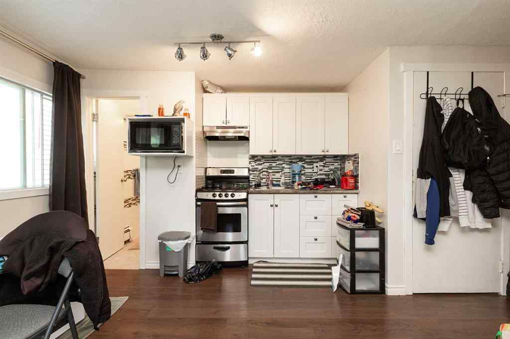 MLS® A2231607 - Unit #1-5 622 10 Street S in London Road Lethbridge, Multi-Family