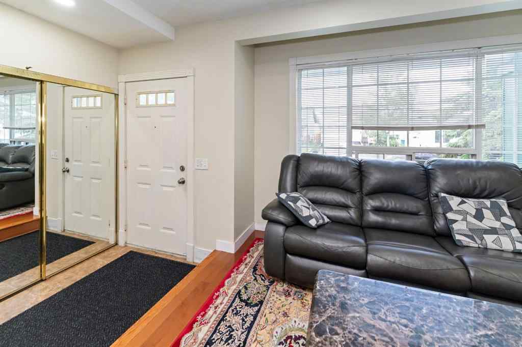 MLS® A2231609 - 6967 Laguna Way NE in Monterey Park Calgary, Residential