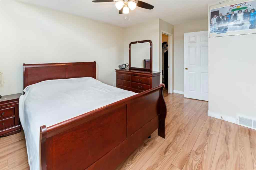 MLS® A2231609 - 6967 Laguna Way NE in Monterey Park Calgary, Residential