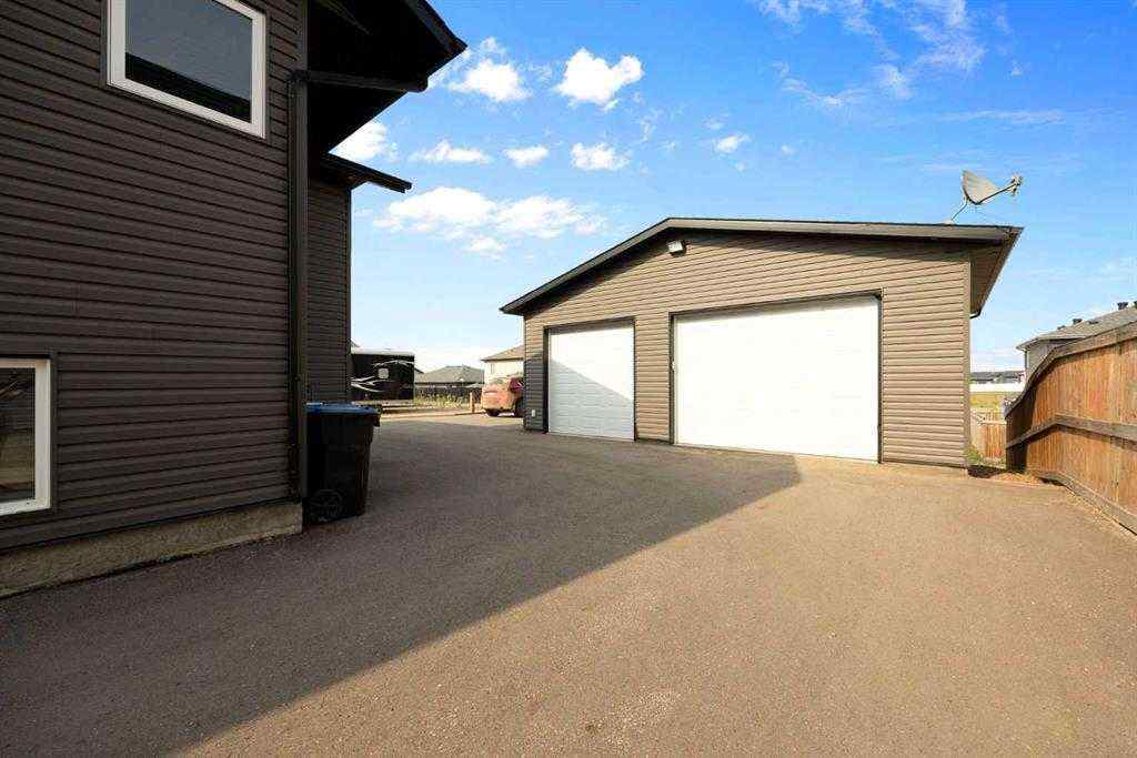 MLS® A2231620 - 188 Beacon Hill Drive  in Beacon Hill Fort McMurray, Residential
