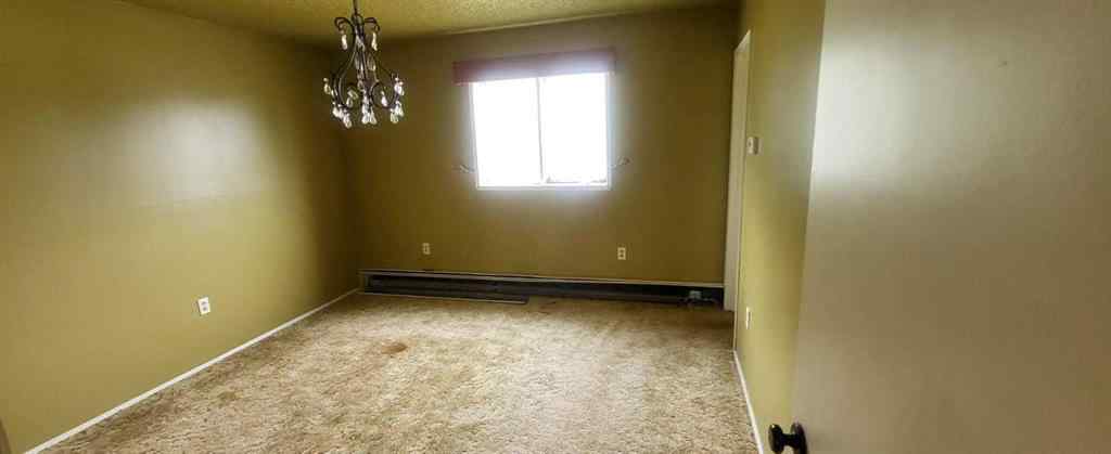 MLS® A2231629 - 4902 52 Street  in NONE Wanham, Residential