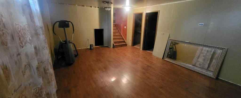 MLS® A2231629 - 4902 52 Street  in NONE Wanham, Residential