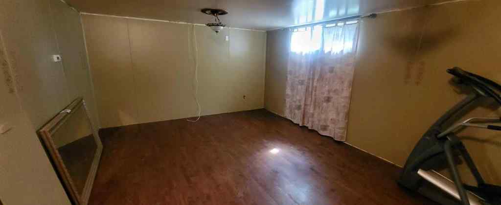MLS® A2231629 - 4902 52 Street  in NONE Wanham, Residential