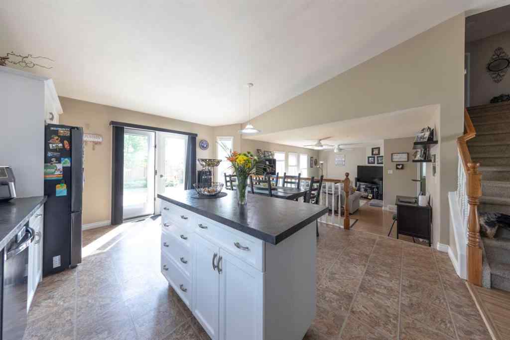 MLS® A2231630 - 5102 26 Street  in Steele Heights Lloydminster, Residential