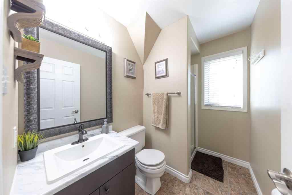 MLS® A2231630 - 5102 26 Street  in Steele Heights Lloydminster, Residential