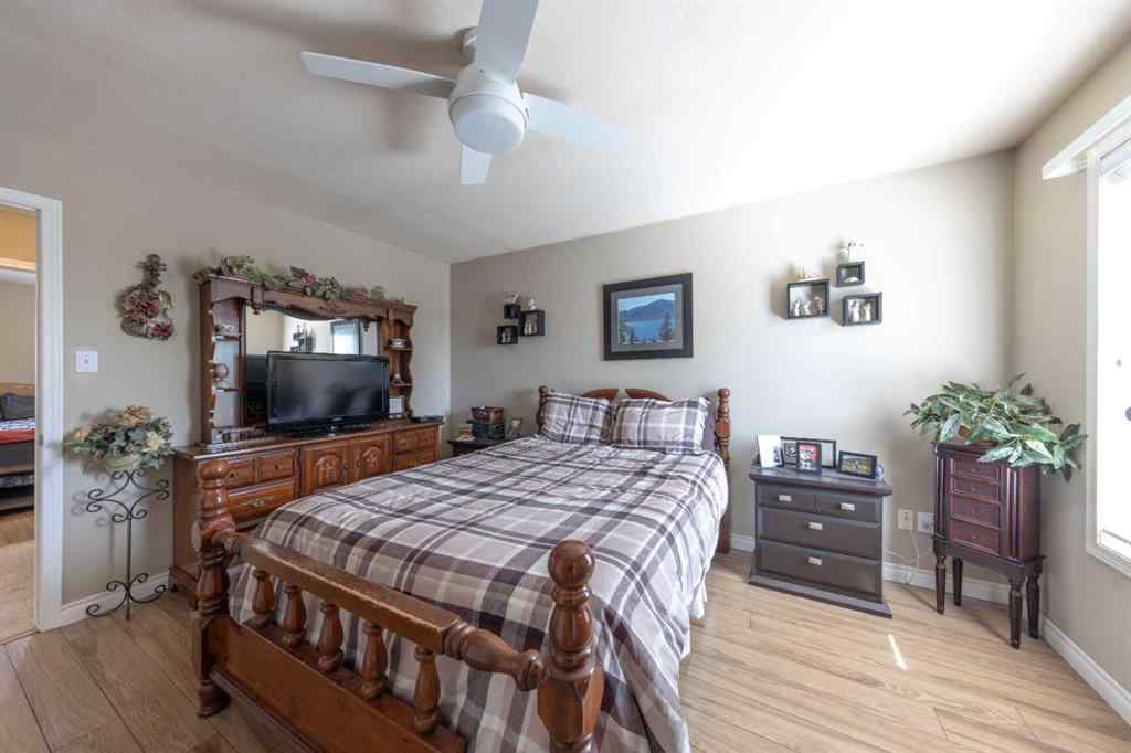 MLS® A2231630 - 5102 26 Street  in Steele Heights Lloydminster, Residential