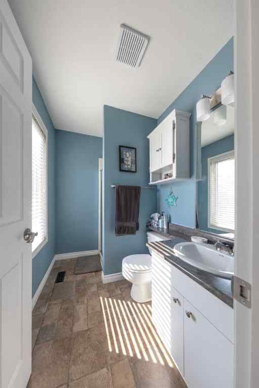 MLS® A2231630 - 5102 26 Street  in Steele Heights Lloydminster, Residential