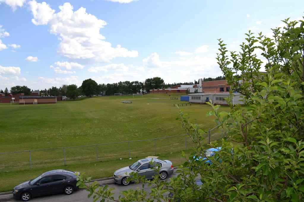 MLS® A2231636 - Unit #305 431c Huntsville Crescent NW in Huntington Hills Calgary, Residential