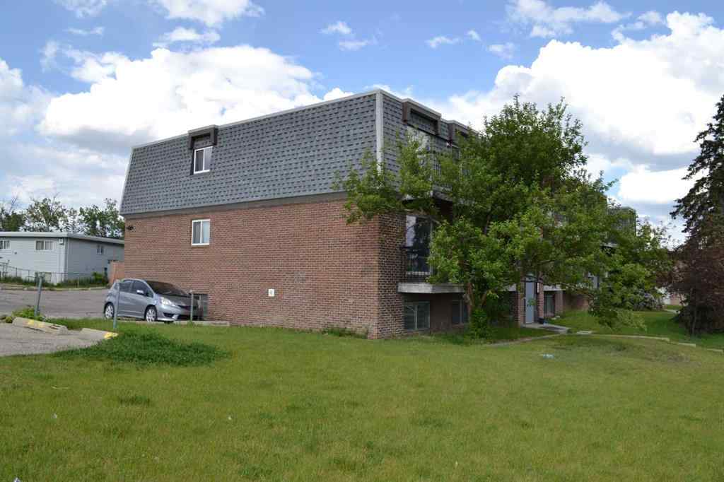 MLS® A2231636 - Unit #305 431c Huntsville Crescent NW in Huntington Hills Calgary, Residential