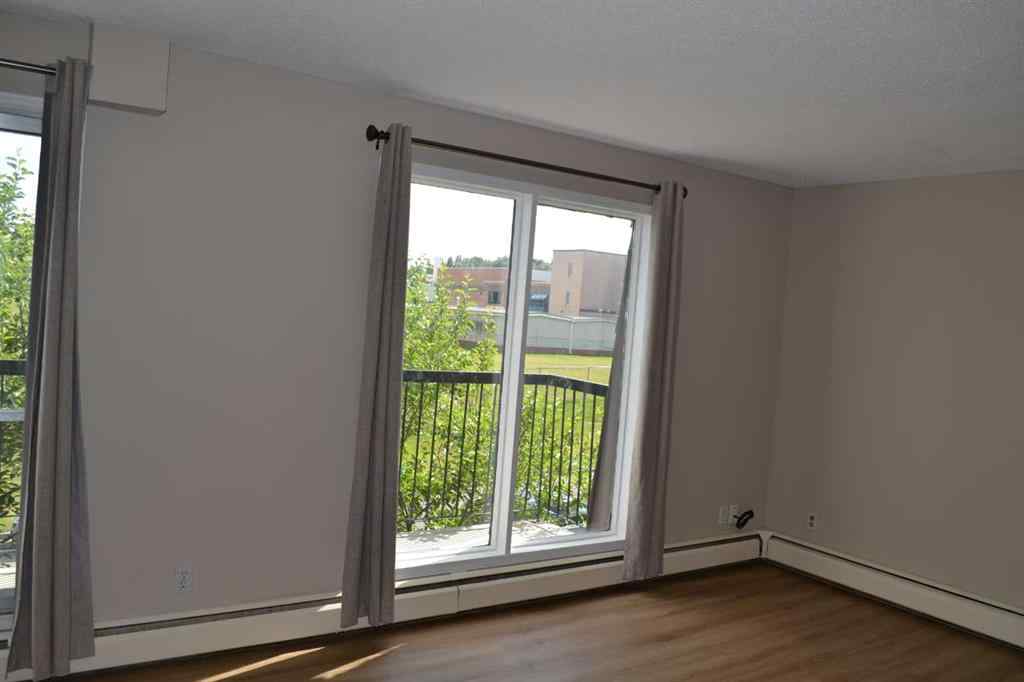 MLS® A2231636 - Unit #305 431c Huntsville Crescent NW in Huntington Hills Calgary, Residential
