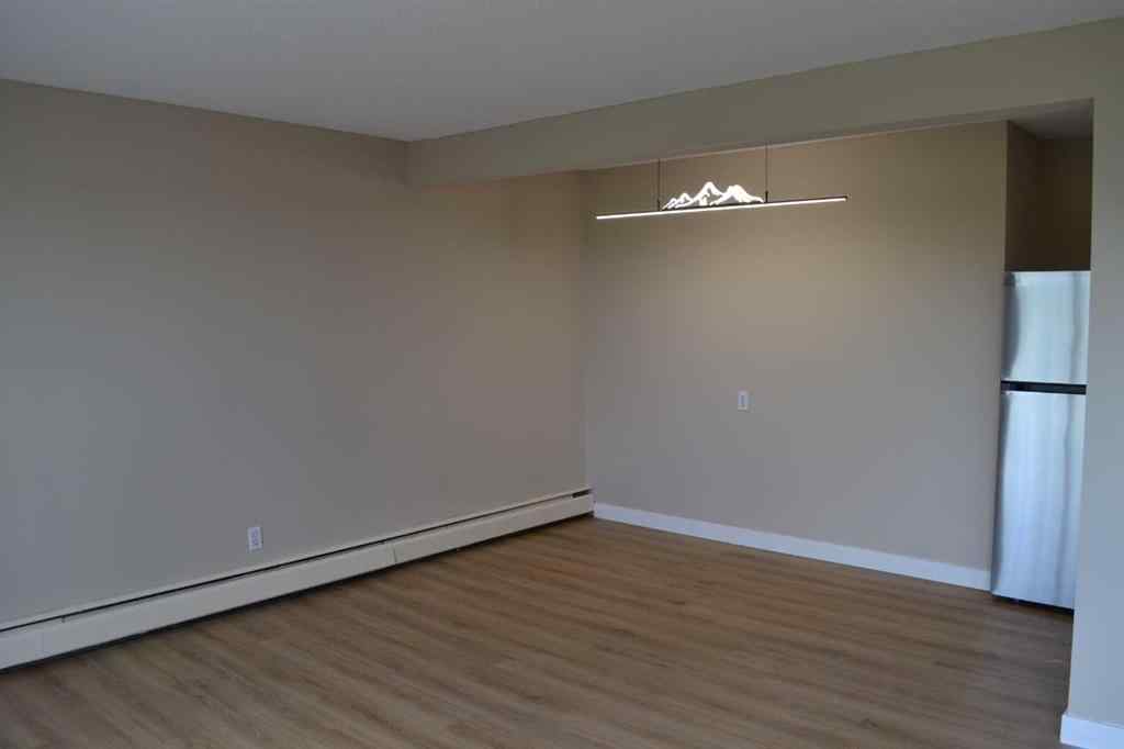 MLS® A2231636 - Unit #305 431c Huntsville Crescent NW in Huntington Hills Calgary, Residential