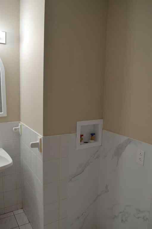 MLS® A2231636 - Unit #305 431c Huntsville Crescent NW in Huntington Hills Calgary, Residential