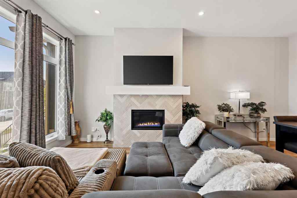 MLS® A2231638 - 537 Marine Drive SE in Mahogany Calgary, Residential