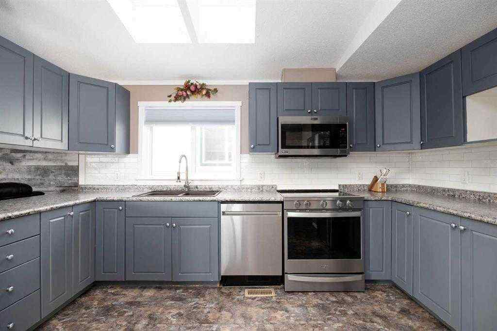 MLS® A2231643 - 120 Hunter Street  in Timberlea Fort McMurray, Residential