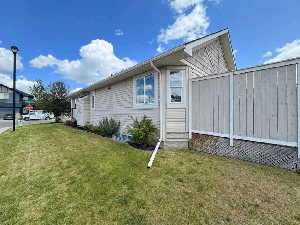 MLS® A2231673 - 101 Channelside Cove SW in Canals Airdrie, Residential