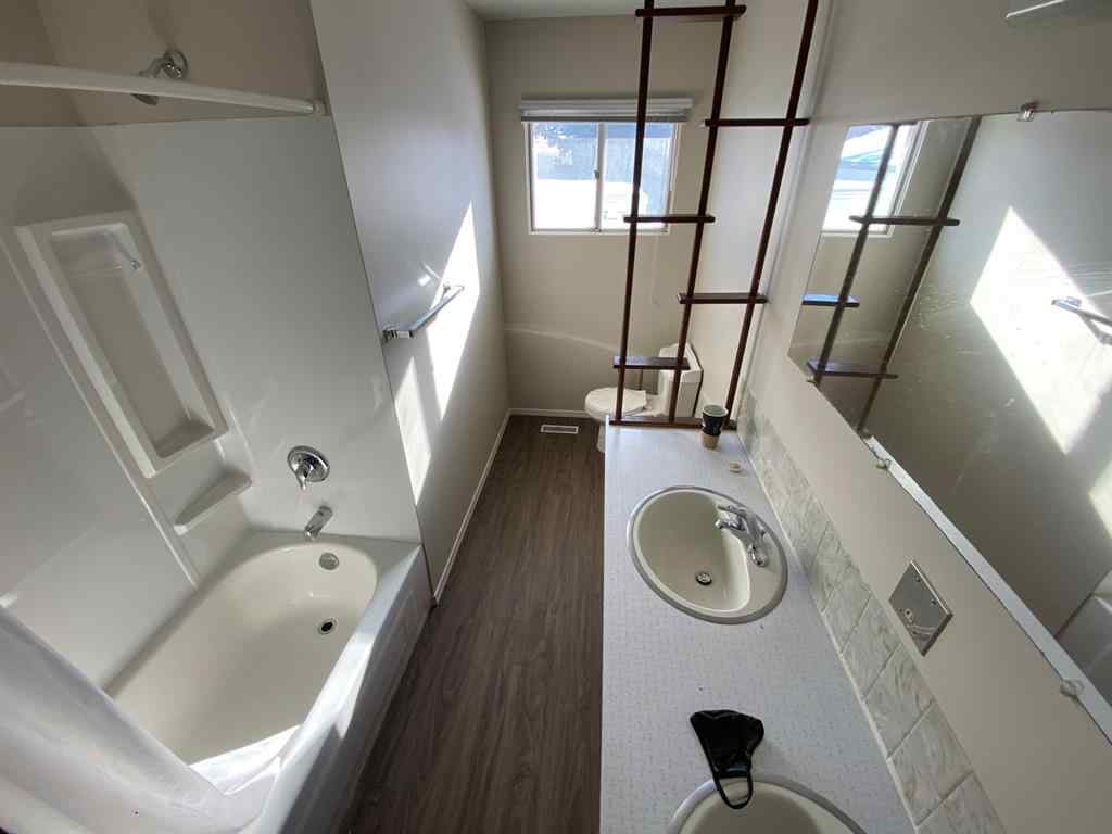 MLS® A2231691 - 9713 83 Avenue  in North End Peace River, Residential