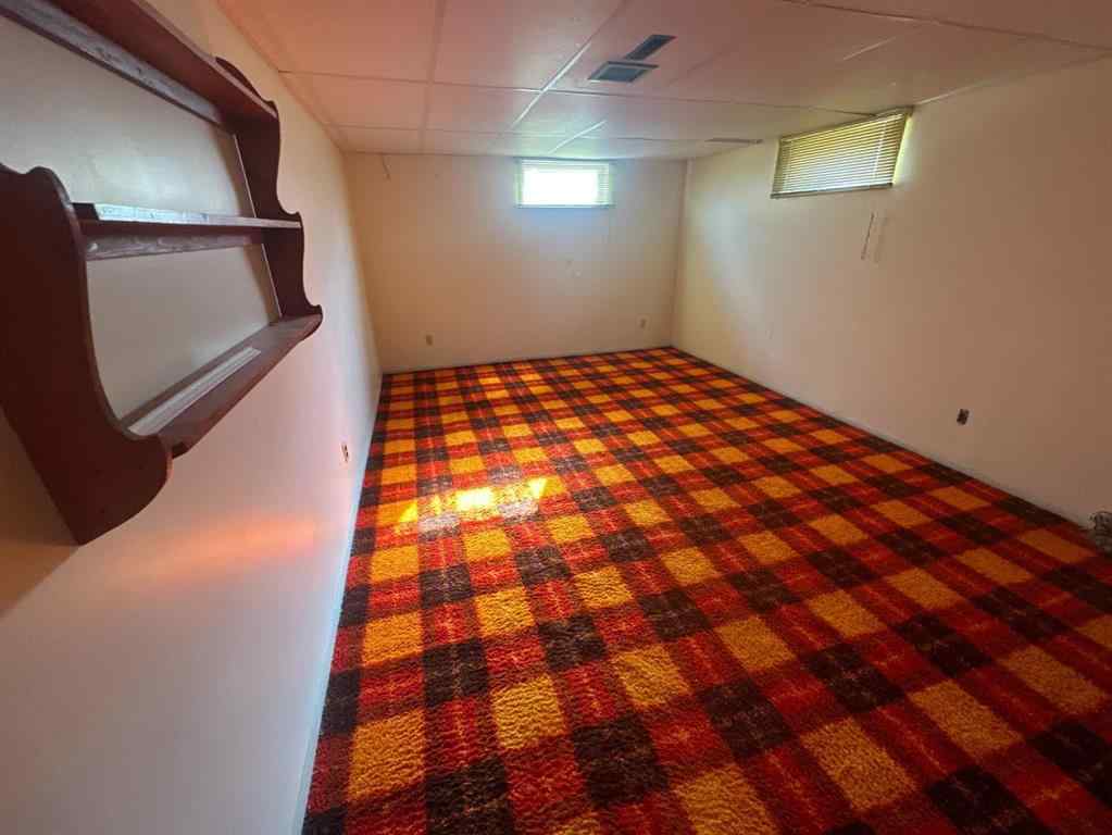 MLS® A2231691 - 9713 83 Avenue  in North End Peace River, Residential