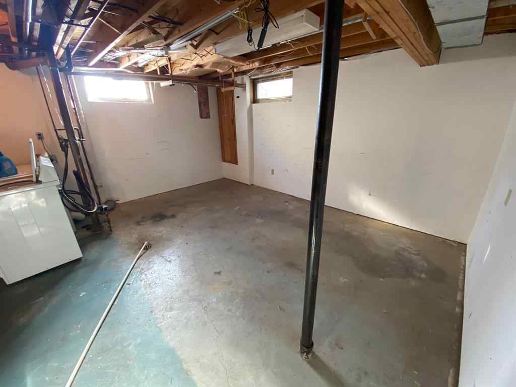 MLS® A2231691 - 9713 83 Avenue  in North End Peace River, Residential