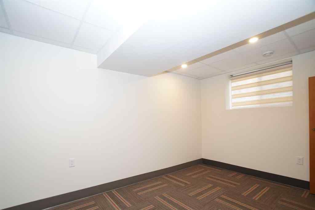 MLS® A2231696 - 6267 Silver Springs Hill NW in Silver Springs Calgary, Residential