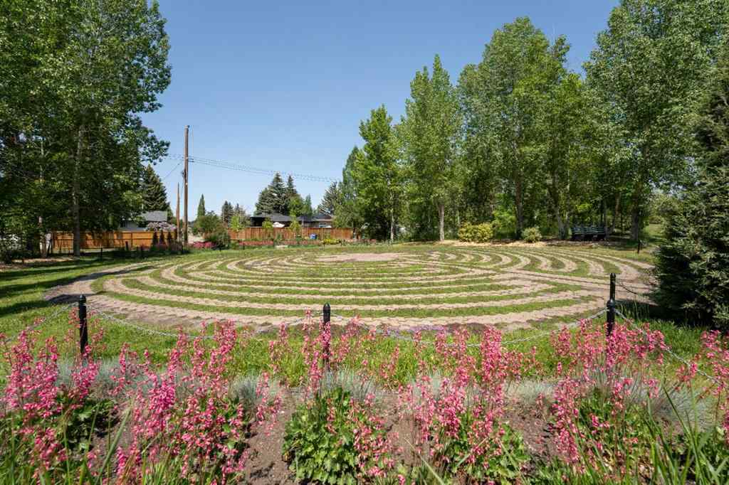 MLS® A2231696 - 6267 Silver Springs Hill NW in Silver Springs Calgary, Residential