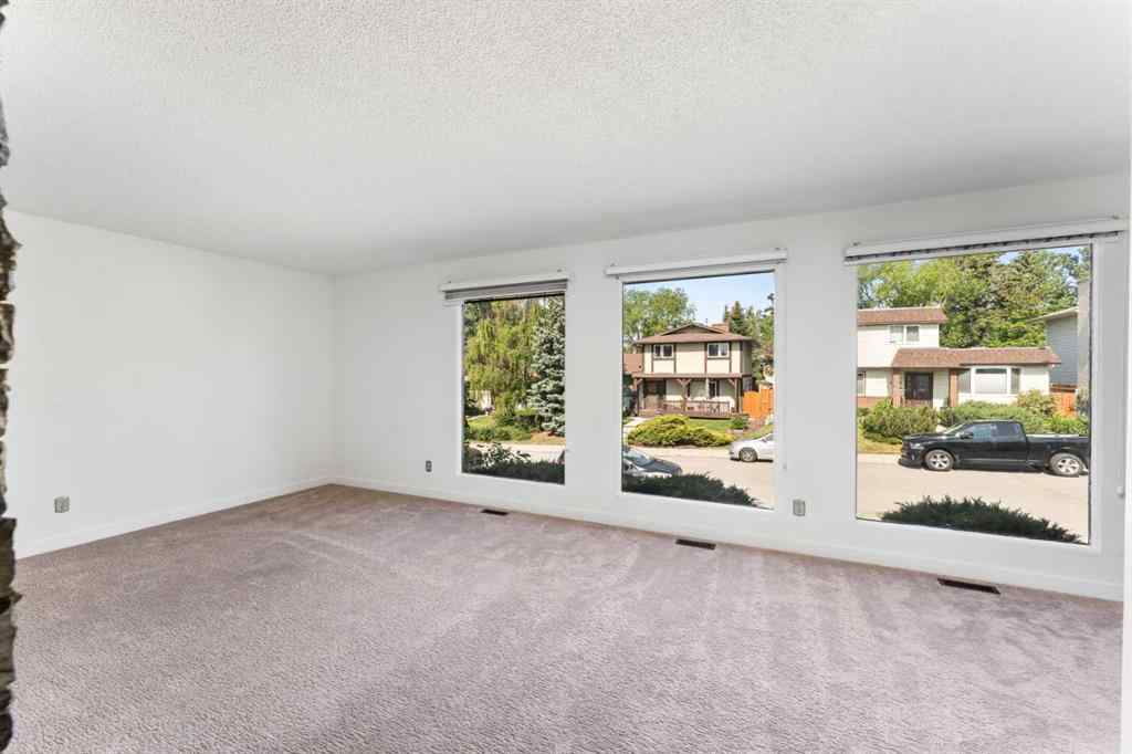 MLS® A2231696 - 6267 Silver Springs Hill NW in Silver Springs Calgary, Residential