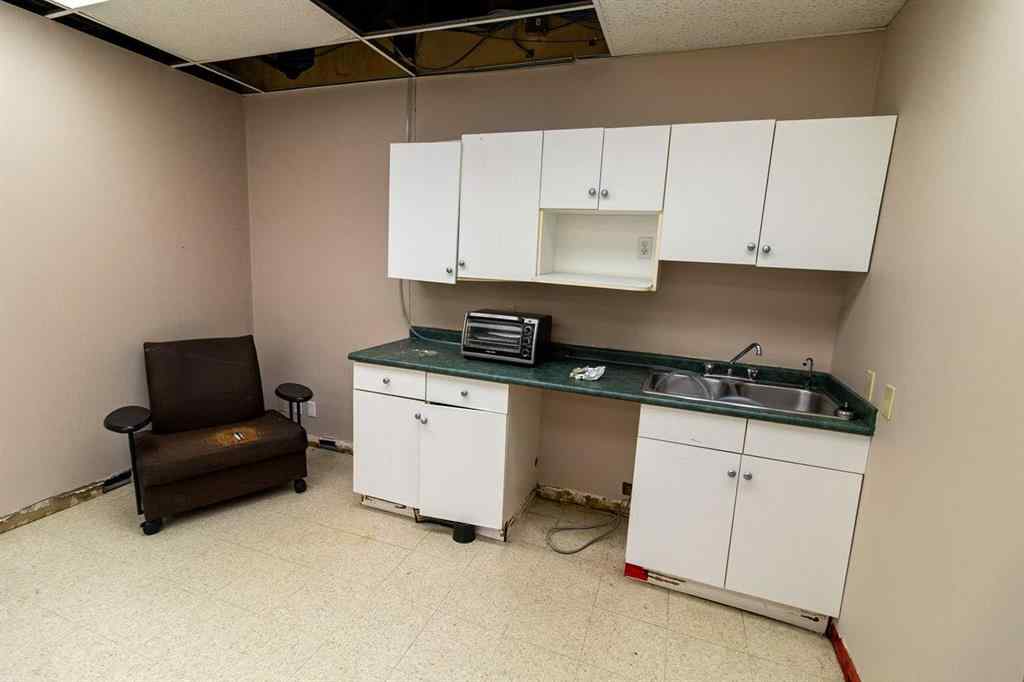 MLS® A2231736 - Unit #Suite 204 4712 13 Street NE in McCall Calgary, Commercial