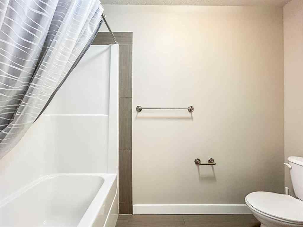 MLS® A2231747 - Unit #13 300 Sparrow Hawk   in Eagle Ridge Fort McMurray, Residential