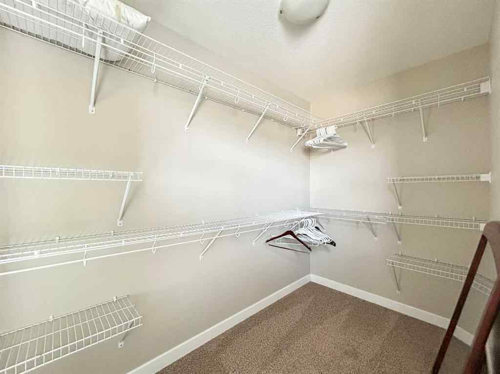 MLS® A2231747 - Unit #13 300 Sparrow Hawk   in Eagle Ridge Fort McMurray, Residential