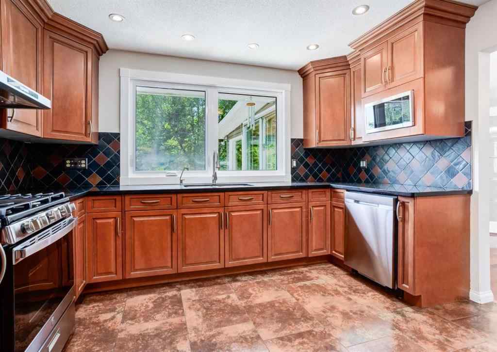 MLS® A2231800 - 1031 Cannock Place SW in Canyon Meadows Calgary, Residential