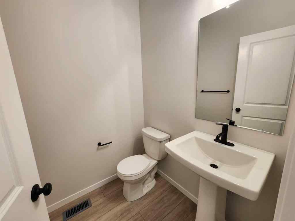 MLS® A2231806 - 86 Lucas Place NW in Livingston Calgary, Residential