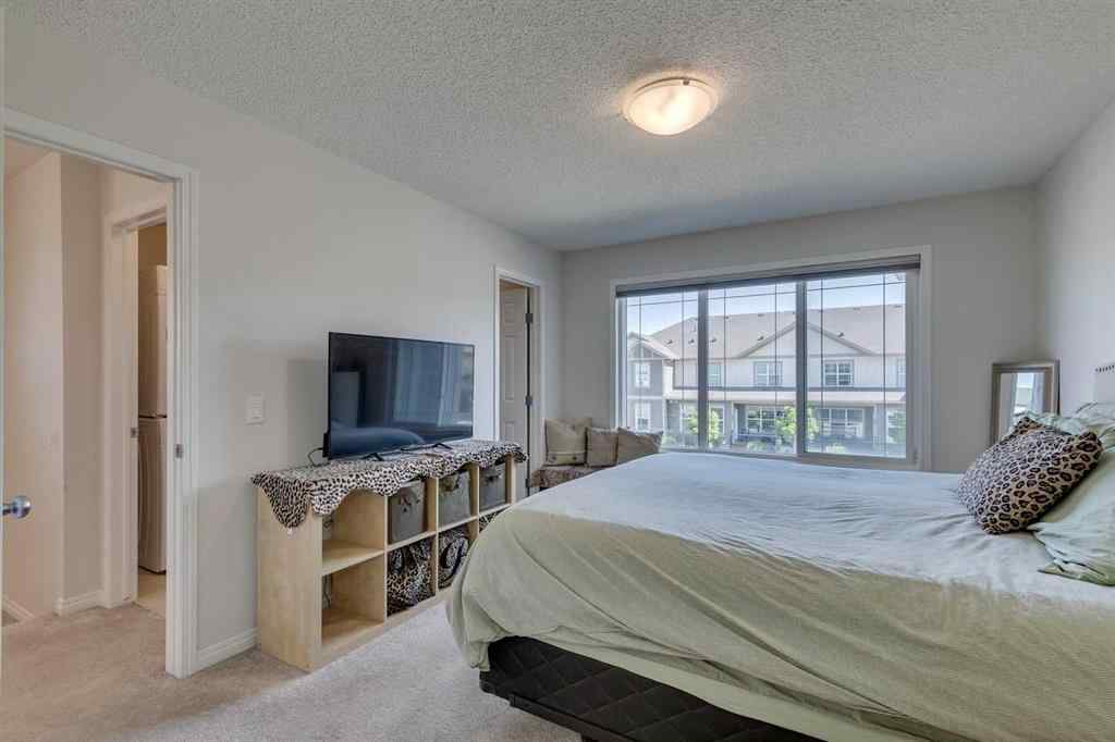 MLS® A2231823 - 305 Heartland Crescent  in Heartland Cochrane, Residential