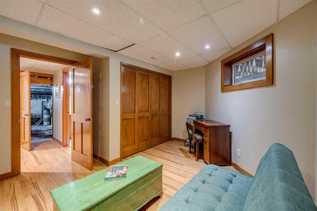 MLS® A2231835 - 106 Mountain Lion Drive  in Wintergreen_BC Bragg Creek, Residential
