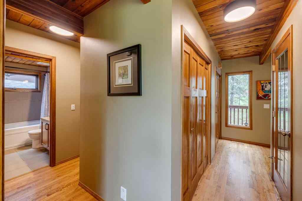 MLS® A2231835 - 106 Mountain Lion Drive  in Wintergreen_BC Bragg Creek, Residential