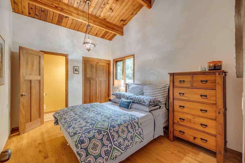 MLS® A2231835 - 106 Mountain Lion Drive  in Wintergreen_BC Bragg Creek, Residential