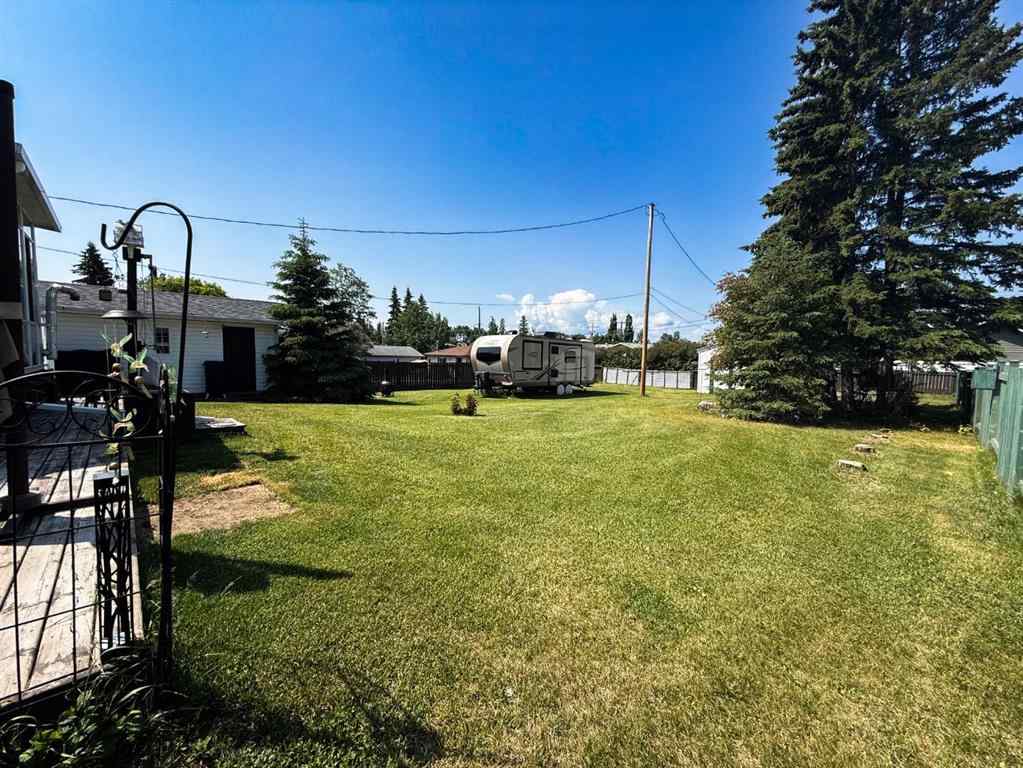 MLS® A2231870 - 14 Virginia Avenue   in NONE Whitecourt, Residential