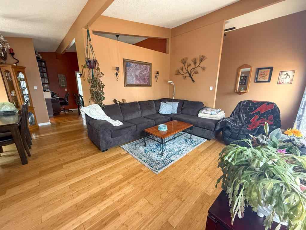 MLS® A2231870 - 14 Virginia Avenue   in NONE Whitecourt, Residential