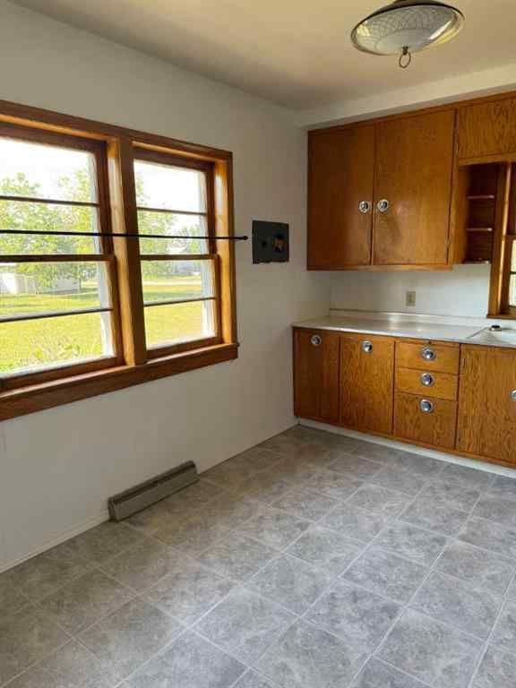 MLS® A2231881 - 10313 103 Street  in NONE Hythe, Residential