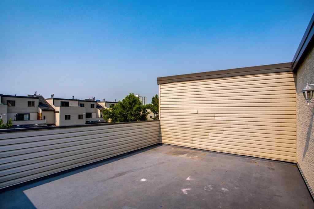 MLS® A2231896 - Unit #403 1540 29 Street NW in St Andrews Heights Calgary, Residential