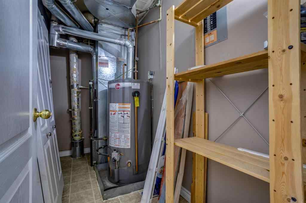 MLS® A2231896 - Unit #403 1540 29 Street NW in St Andrews Heights Calgary, Residential