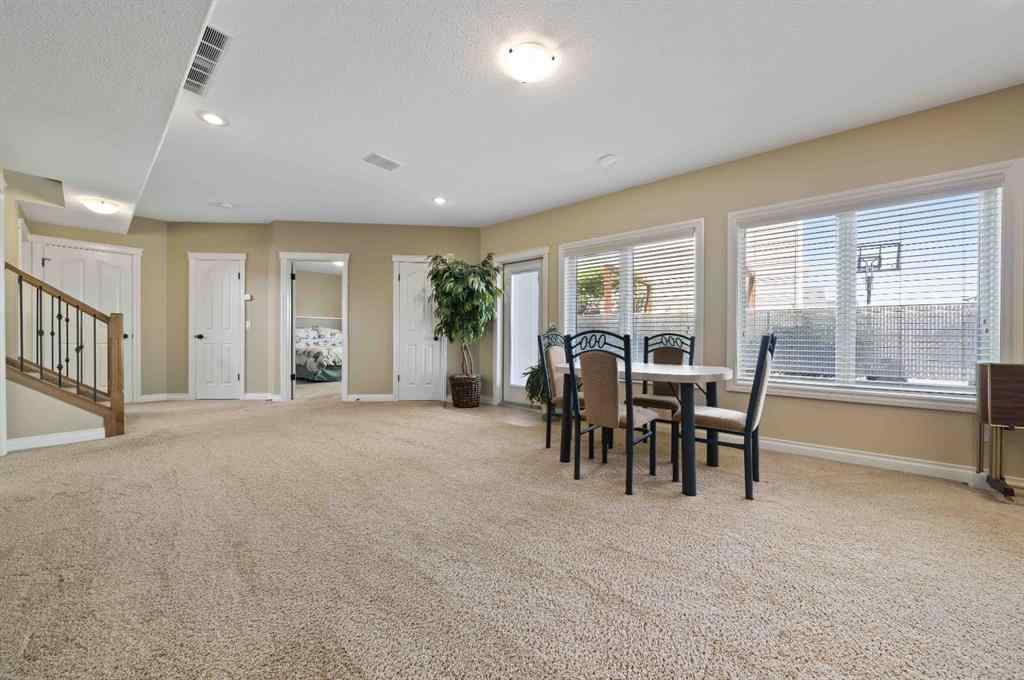 MLS® A2231909 - 75 Sunset Road SW in SW Southridge Medicine Hat, Residential