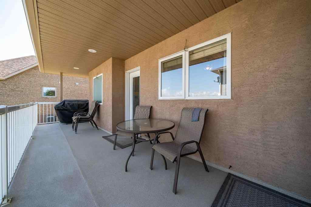 MLS® A2231909 - 75 Sunset Road SW in SW Southridge Medicine Hat, Residential