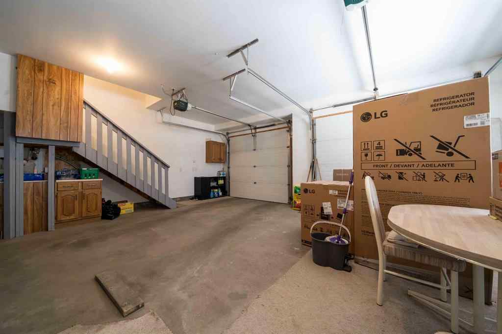 MLS® A2231909 - 75 Sunset Road SW in SW Southridge Medicine Hat, Residential