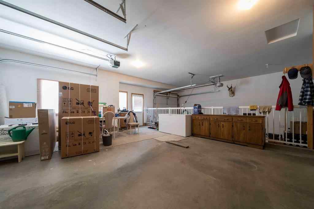 MLS® A2231909 - 75 Sunset Road SW in SW Southridge Medicine Hat, Residential